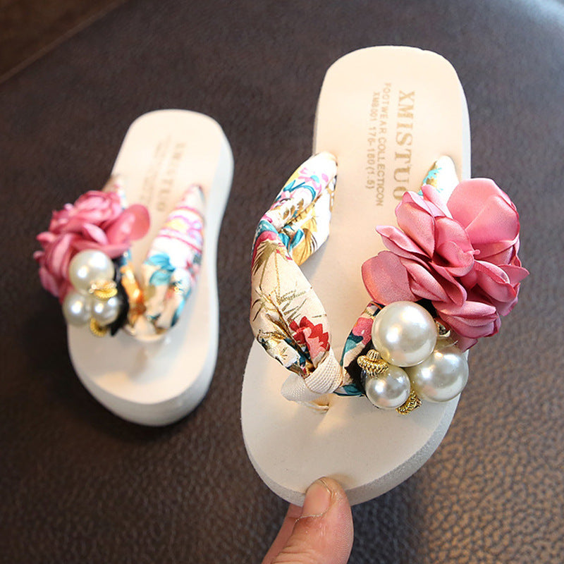 Fashionable beach shoes clip foot SandalFashionable Summer Beach Sandals | Lightweight Slip-On Clip Foot Sandals for Women