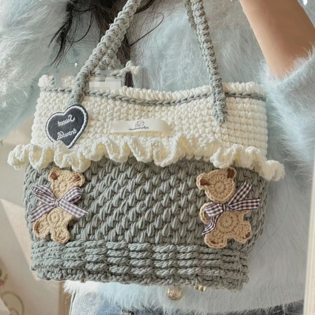 Wool Crocheted Bear Portable Shoulder Bag - MH TRENDS & STYLES